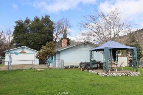 A home in Clearlake Oaks