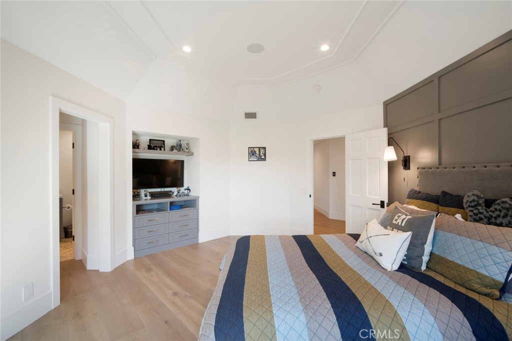 Nellie Gail (NG) - Residential