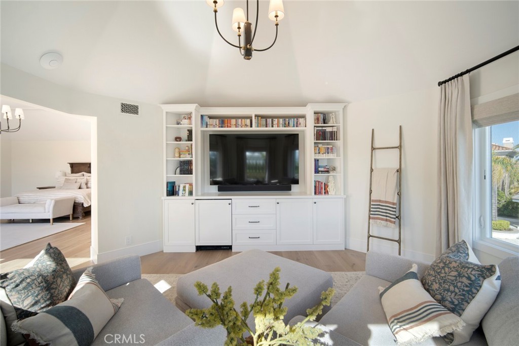 Nellie Gail (NG) - Residential