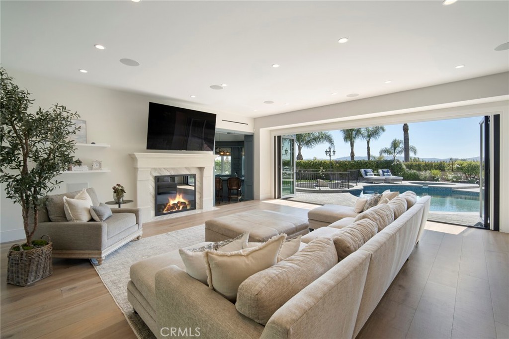 Nellie Gail (NG) - Residential