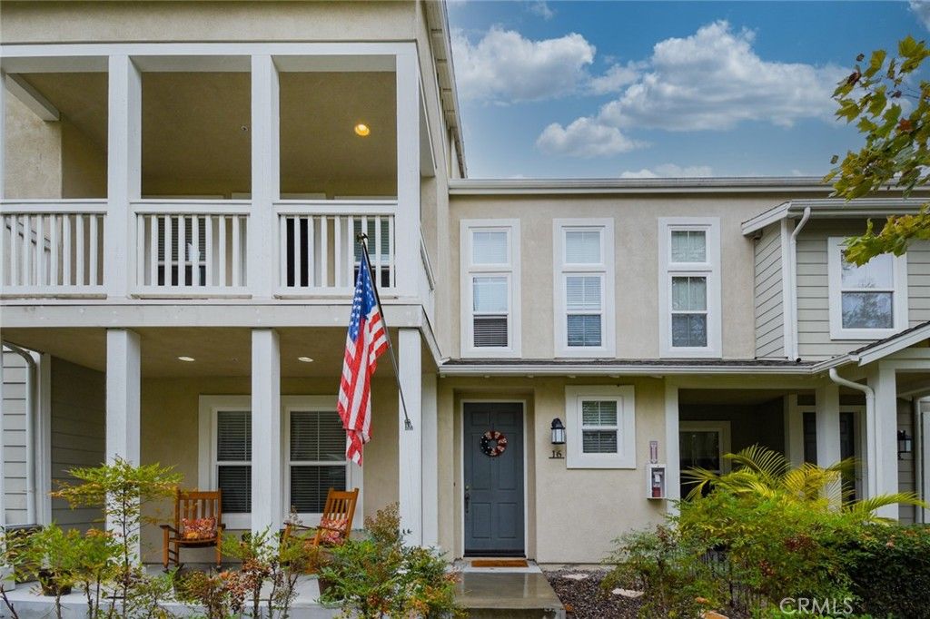 listing image 130720277099497871684
