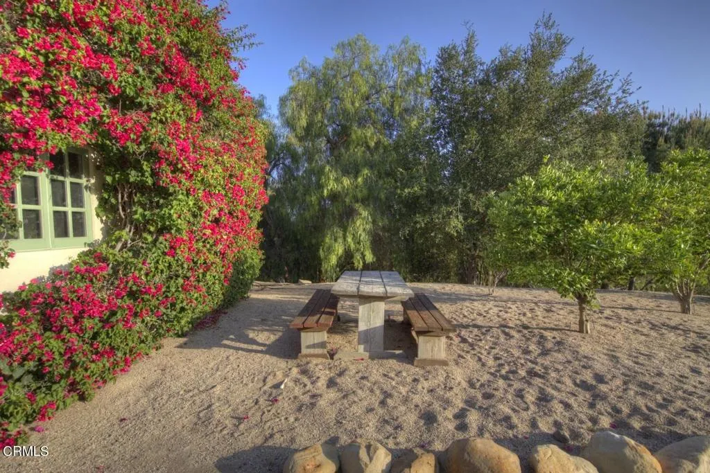 Ojai, California 93023, United States, 3 Bedrooms Bedrooms, ,4 BathroomsBathrooms,Residential,Active,83018