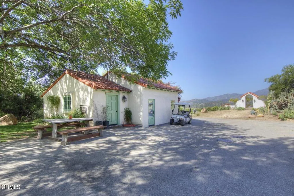 Ojai, California 93023, United States, 3 Bedrooms Bedrooms, ,4 BathroomsBathrooms,Residential,Active,83018