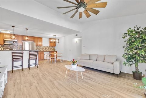 23276 Orange Avenue 8 Lake Forest CA 92630