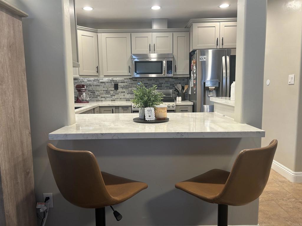 3546 Voyager Circle