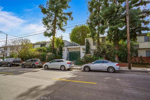 A home in Tarzana