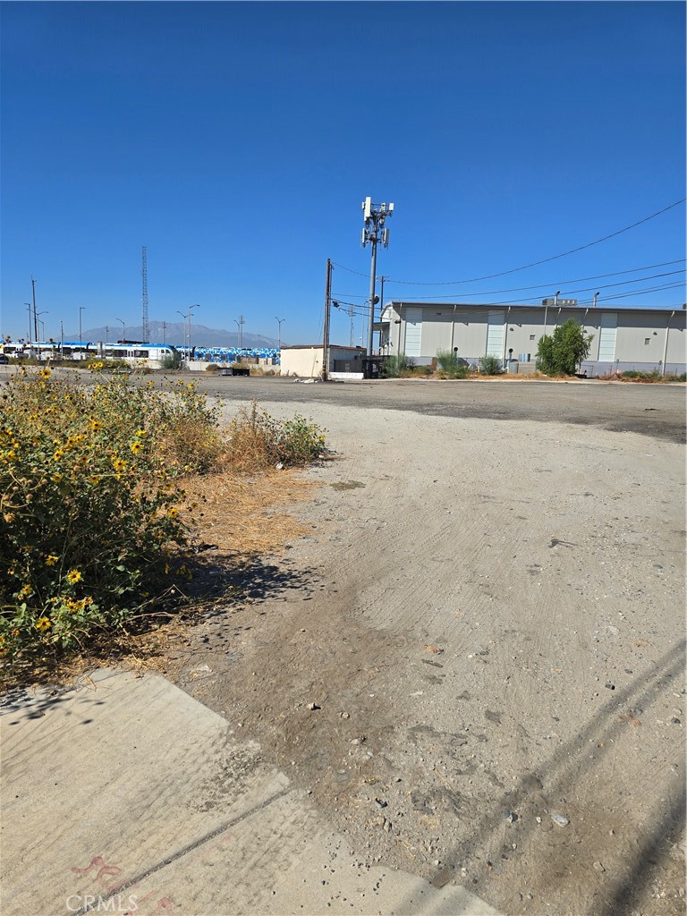 This is a prime piece of real estate. It is almost two acres. It is zoned Industrial and located in the Industrial area. It is currently being entitled for a gas station and convenience store. The owner is currently working on a digital billboard sign to be placed on the site. The digital billboard will provide revenue for the new owner. The site has two cell towers under contract which also produces revenue. This is a good investment for any entrepreneur.
