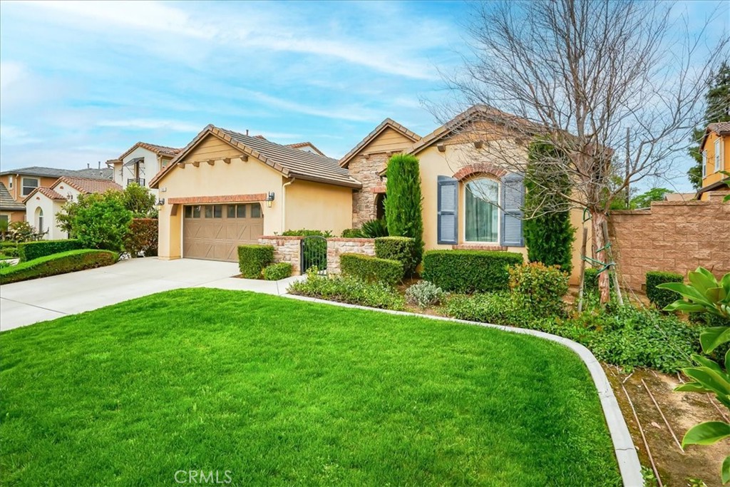 7242 Sunnyside Place