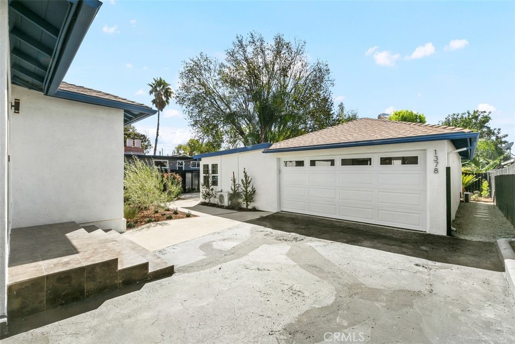 Photo 42 of 51 of 1376 La Colina Drive house