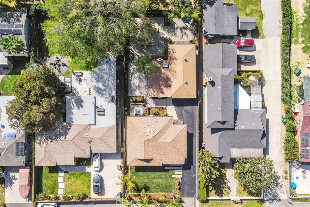 Photo 46 of 51 of 1376 La Colina Drive house