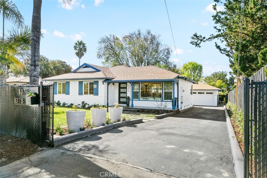 Photo 3 of 51 of 1376 La Colina Drive house