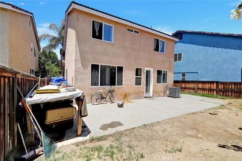 A home in Perris