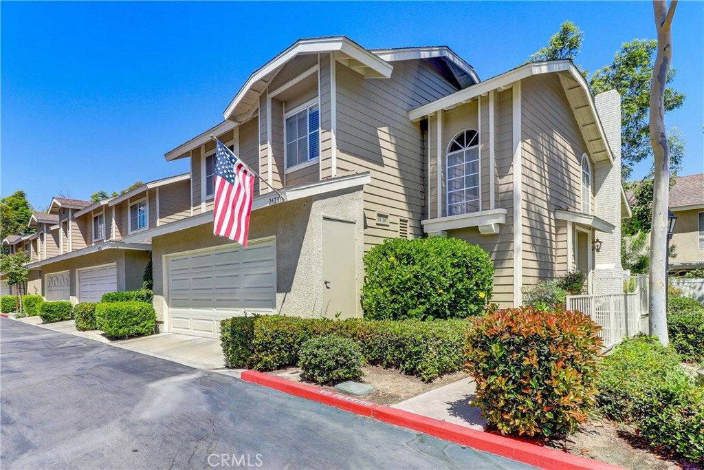listing image 130721220575655545610