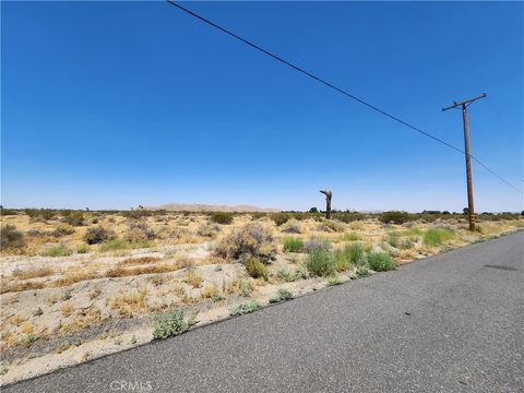 Photo of 0 El Mirage Airport Road, El Mirage, CA 92301 (MLS # HD24150955)