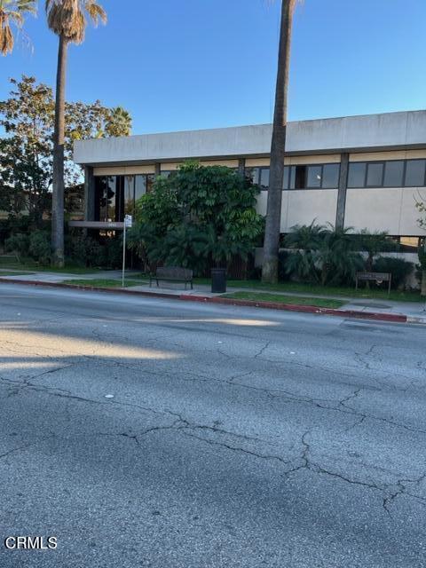 Properties 1 1941 Huntington Drive C