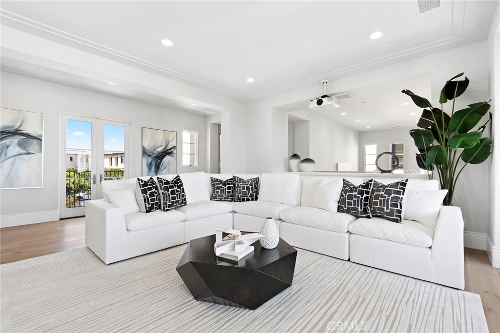 ,Custom - Residential