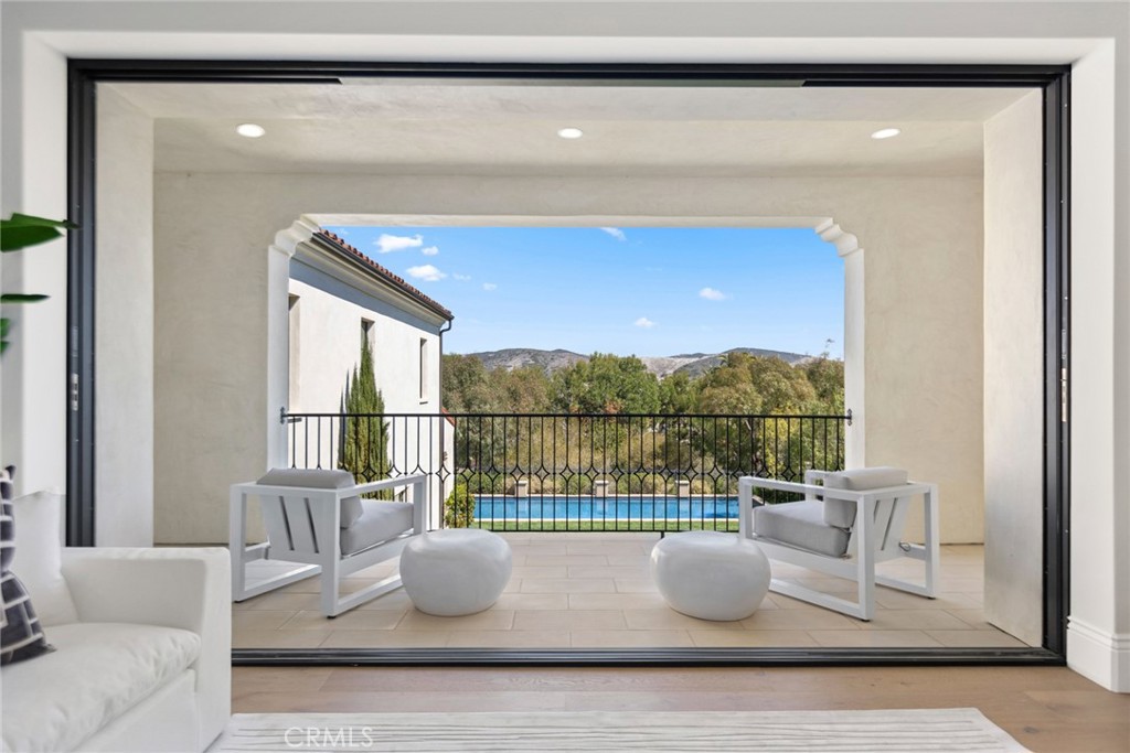 ,Custom - Residential