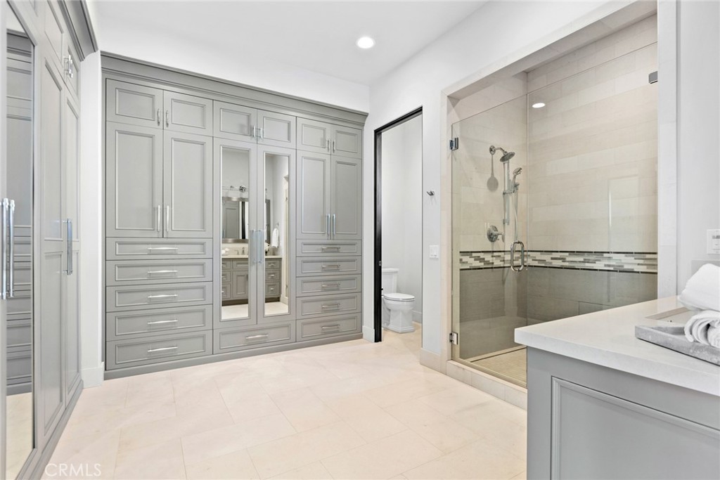 ,Custom - Residential