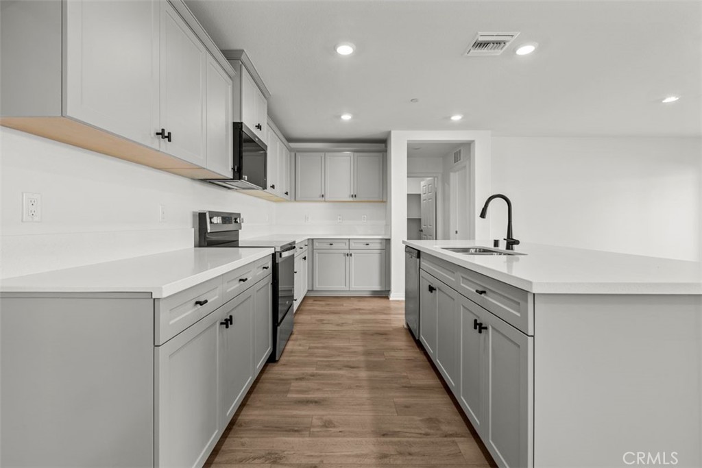 28280 Golden Spring Dr. Drive