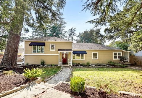 A home in La Crescenta