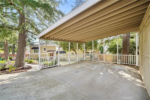 A home in La Crescenta