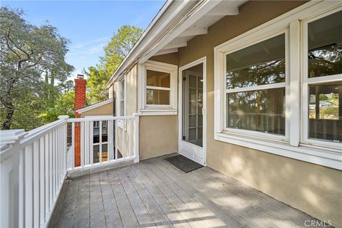 A home in La Crescenta