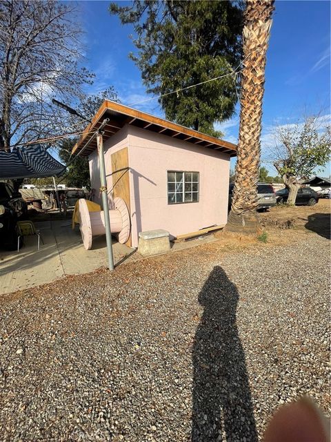 A home in Perris