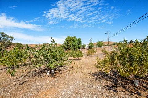 A home in Agua Dulce