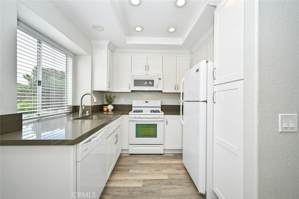 Photo 9 of 30 of 6 Sandpiper Lane condo
