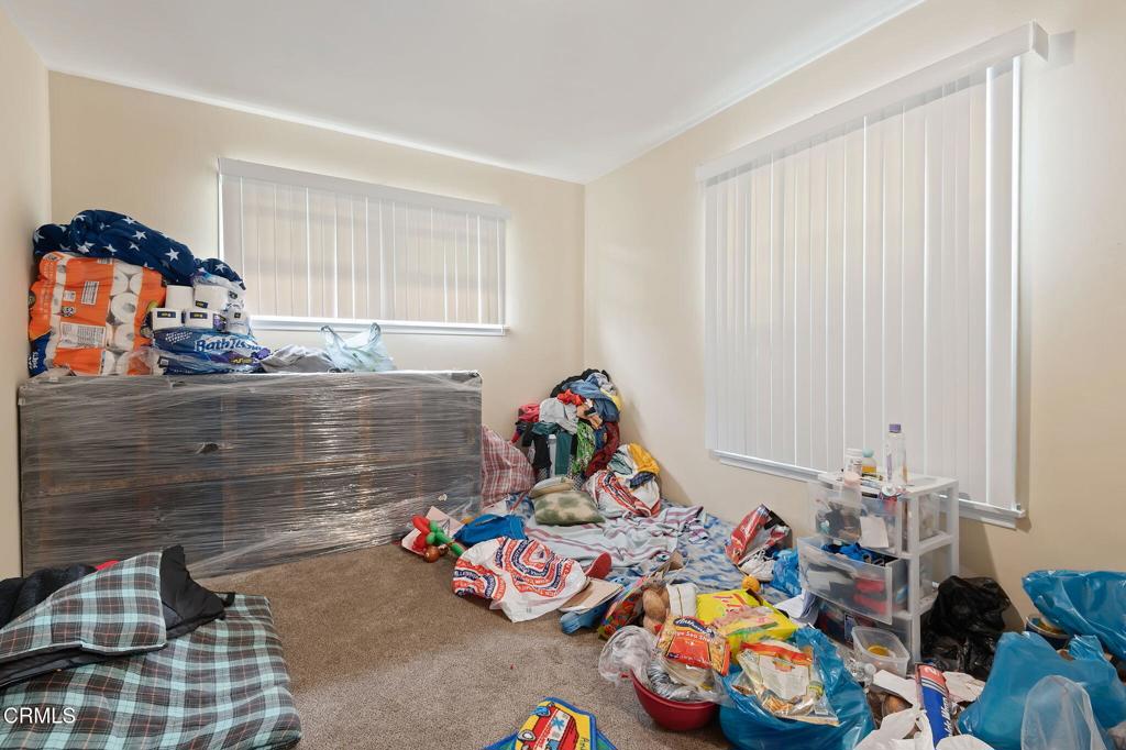 1120 Deodar Avenue