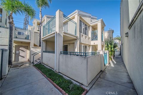 A home in Bell Gardens