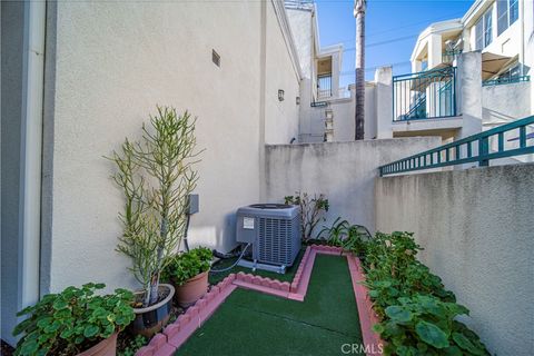 A home in Bell Gardens