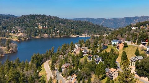 A home in Crestline