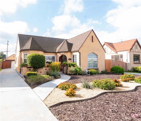 A home in Inglewood