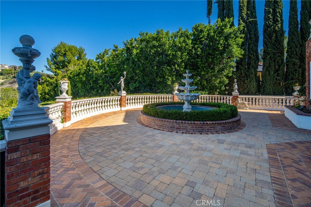 23624 Falcons View Drive