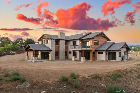 35995 Summit Circle Temecula CA 92592
