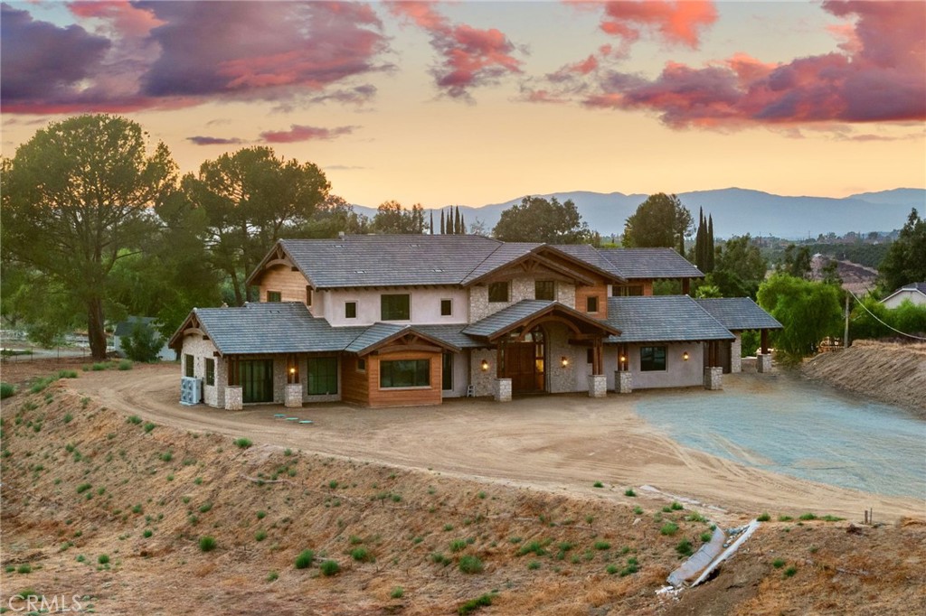 35995 Summit Circle