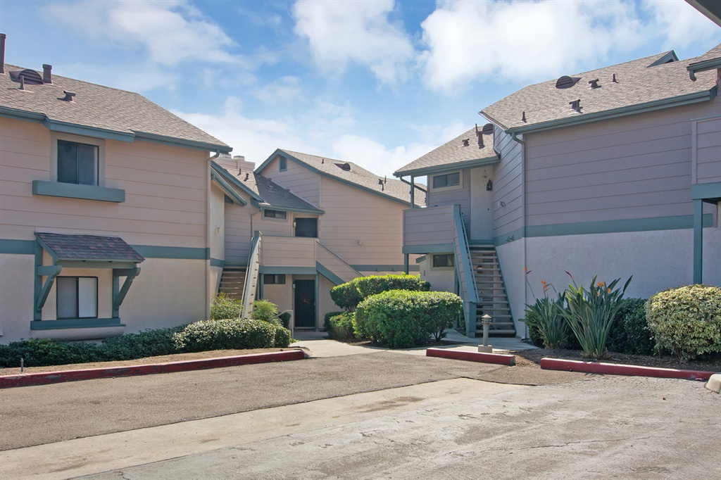 BEAUTIFULLY UPGRADED SINGLE LEVEL CONDO AND THIS ONE IS LOADED, INCLUDING RECENTLY REMODELED KITCHEN WITH GRANITE COUNTERS, NO POPCORN ON THE CEILINGS, REMODELED BATHS, CROWN MOLDINGS, LARGE LIVING ROOM WITH FIRE PLACE, SPACIOUS MASTER BEDROOM WITH WALK IN CLOSET, WOOD LAMINATE AND TILE FLOORING, PRIVATE YARD/PATIO, NICELY MAINTAINED GROUNDS WITH A POOL, TENNIS COURT, PARK AND MUCH MORE. VA AND FHA APPROVED. Neighborhoods: RANCHO SAN DIEGO Complex Features: ,,,,, Equipment: Range/Oven Other Fees: 0 Sewer: Sewer Connected Topography: LL