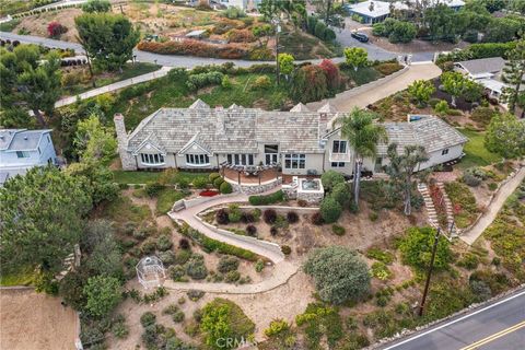 A home in North Tustin