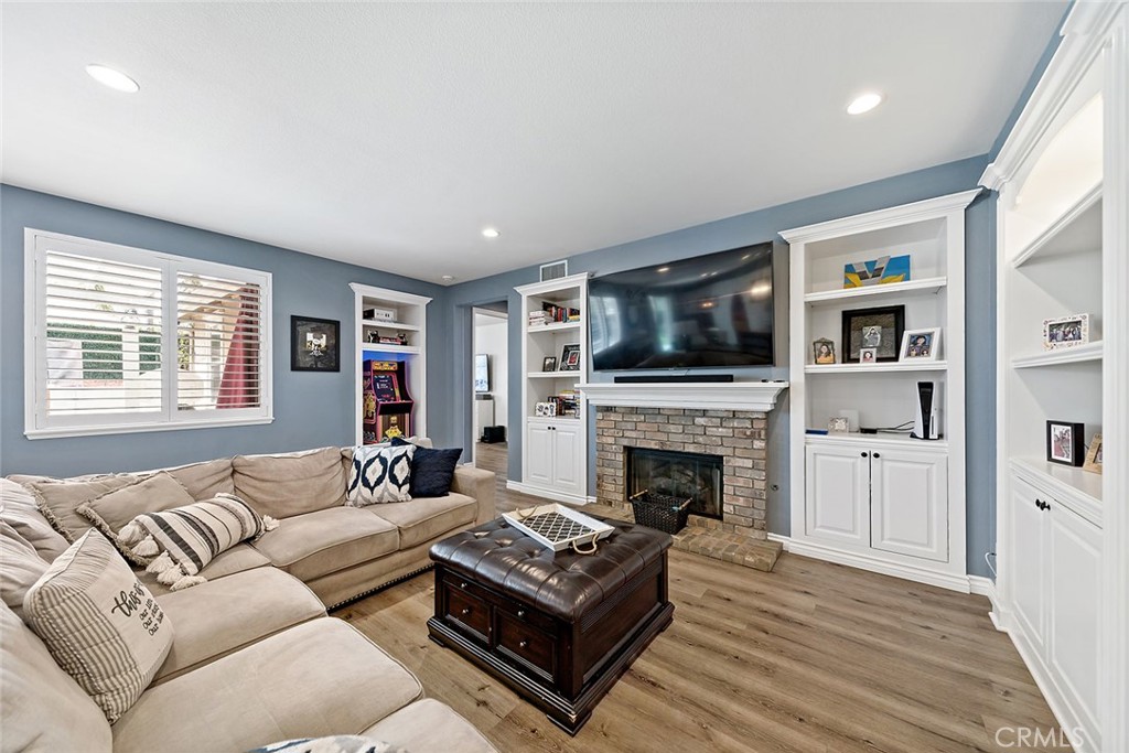 5732 Rosecroft Court