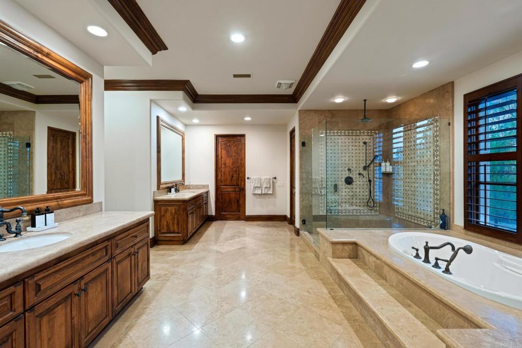 Santaluz - Residential