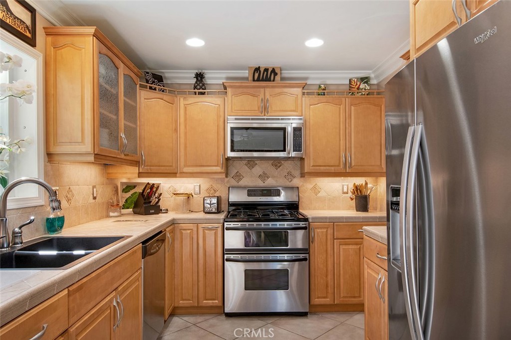 Santa Ana Heights Residential (SAHR) - Residential