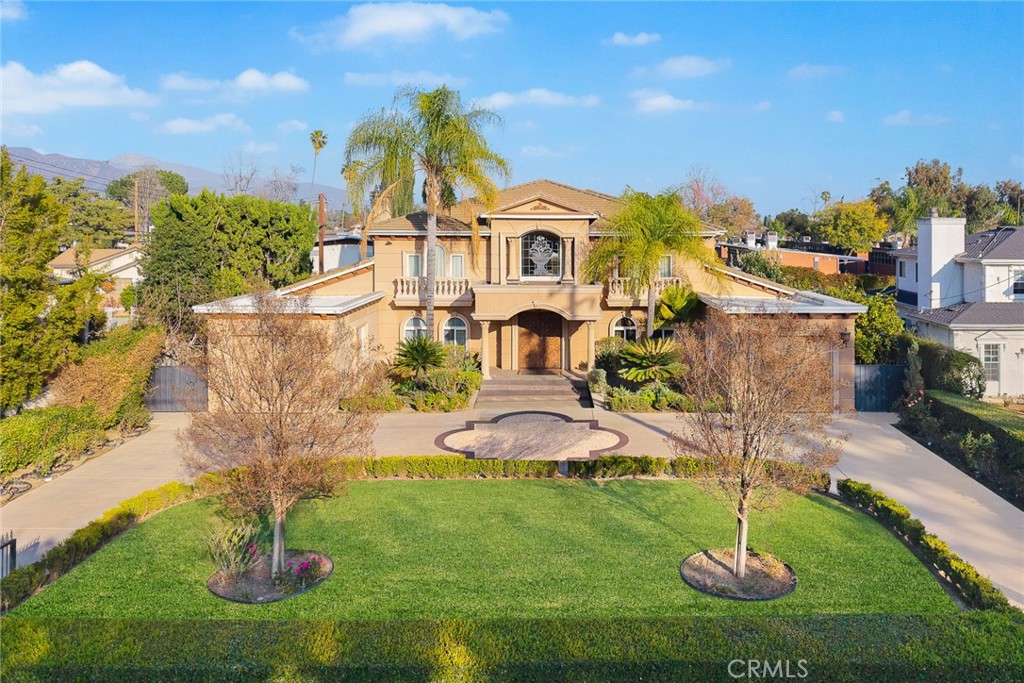 Properties 1 1320 S 6th Avenue