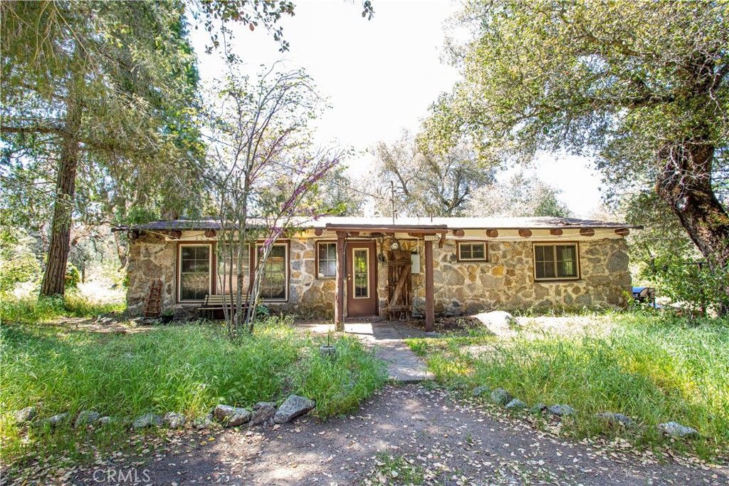 listing image 130720370092662188110