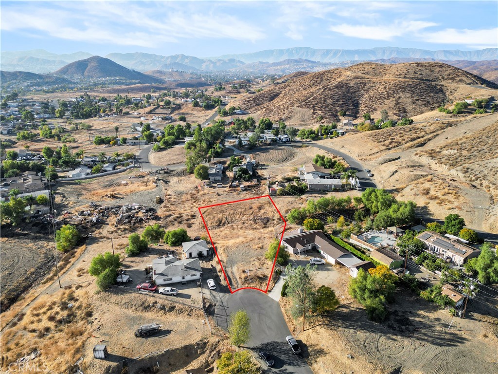 28193 Dakota Dr