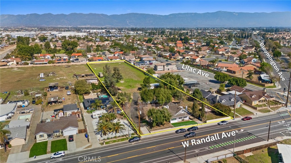 520 W Randall Avenue