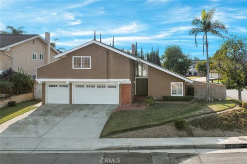 A home in La Mirada