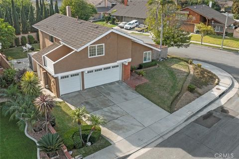 A home in La Mirada