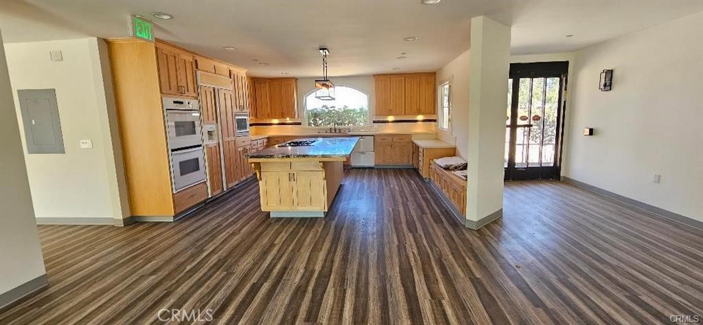 1430 Solomon Road