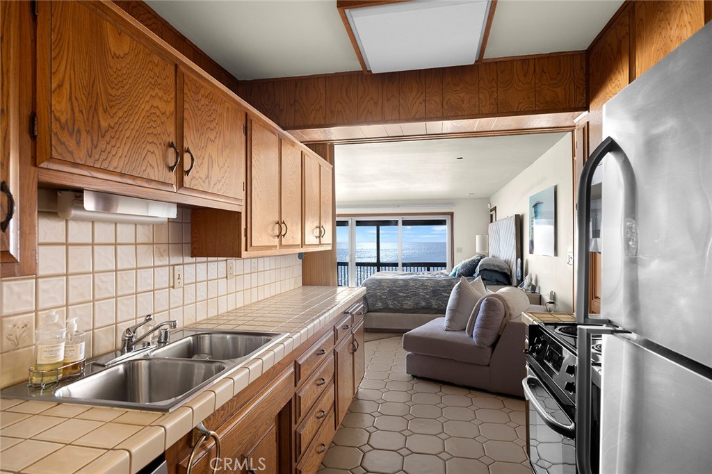 The Village (VIL) - Residential